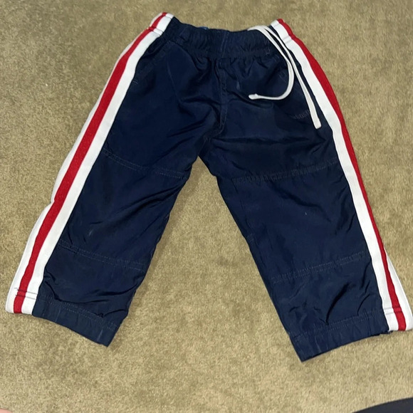 3 pairs of 1T sweatpants with fleece lining - Picture 2 of 15